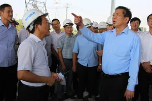 Bộ trưởng Bộ Xây dựng Trần Hồng Minh kiểm tra tiến độ thi công dự án đường cao tốc Biên Hòa - Vũng Tàu đoạn qua địa bàn tỉnh Đồng Nai