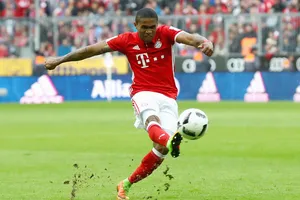 Douglas Costa luôn thể hiện tốt trong màu áo Bayern Munich
