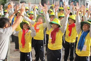 Gần 1 tỷ đồng tổ chức Trại hè Đại sứ hàng Việt tí hon 2017