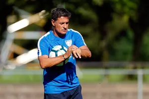 HLV Michel có quá nhiều việc giải quyết với Malaga.