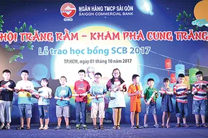 SCB tổ chức chương trình  “Vui hội trăng rằm, khám phá cung trăng”