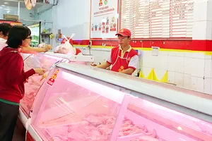 Người tiêu dùng ưu tiên chọn mua thịt heo  ở điểm bán uy tín