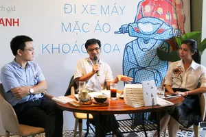 Sự kiện ra mắt cuốn sách “Xứ sở những cô gái đi xe máy mặc áo khoác hoa” trong mắt nhà văn Đức Juli Zeh tại TPHCM