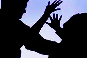 Bắt nam thanh niên làm chuyện “người lớn” với trẻ vị thành niên sau cuộc nhậu