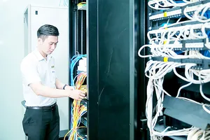 Nhà mạng đảm bảo liên lạc thông suốt dịp tết