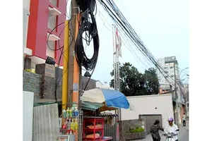 Chập điện nhưng không gọi được đường dây nóng điện lực