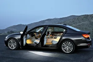 BMW 7 Series sắp trở lại Việt Nam