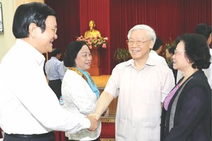 阮富仲總書記與退休高級幹部會晤。（圖源：互聯網）