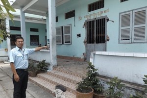 該中心學員同時破門、鬧事，隨後17名學員潛逃。（圖源：青林）