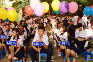 圖為初中學校學生參加開學典禮。（示意圖源：互聯網）