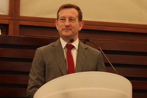 圖為法國駐越南大使貝特蘭‧洛爾拉里(Bertrand Lortholary)。（圖源：互聯網）