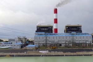 圖為台塑河靖鋼廠。涉及該廠事件違規幹部將予以紀律處分。（示意圖源：互聯網）