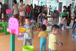 為少兒全面發展項目(IECD)擴充覆蓋率和提高質量。（示意圖源：ĐT）