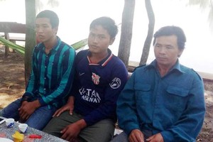 海上遇險的3名漁民獲救並安全抵岸。（圖源：互聯網）