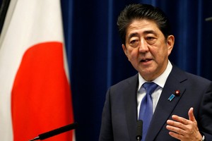 日本首相安倍晉三25日在自民黨臨時高層會議上表示，將於臨時國會伊始的28日解散眾院。（圖源：路透社）