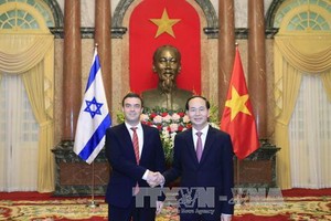 國家主席陳大光接見以色列大使納達夫。（圖源：越通社）