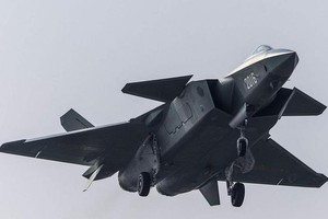 中國的J20。（圖源：互聯網）