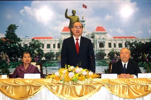 市委書記阮善仁在會上發言。（圖源：越通社）