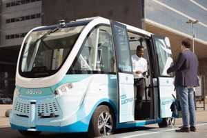 美無人駕駛公交“首秀”。（圖源：互聯網）