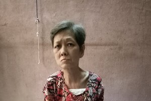 楊范嬌的癌細胞已經擴散，左手開始浮腫。