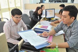 計劃與投資廳指引企業辦理相關手續。