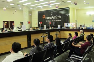 東亞與西貢商信銀行已處理 31 萬億元呆賬。（示意圖源：互聯網）