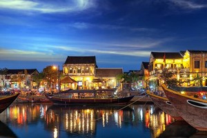 廣南省會安古埠。