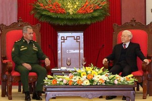 阮富仲總書記接見謝爾蓋‧紹伊古大將。（圖源：VOV）