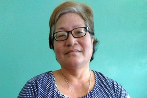 林敏聰正在醫院醫病。