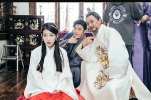 女演員常遭多種性騷擾形式。