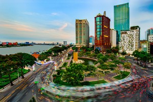 《今日的胡志明市》  符致英 攝