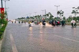 從今(4)日下午起，南部一帶與西原南面各省的多個地方降陣雨和雷陣雨，個別地方降中至大雨。（示意圖源：互聯網）