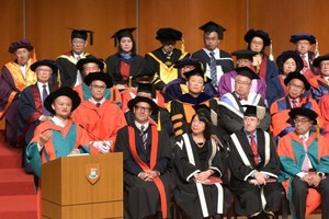 馬雲在頒授儀式上代表致辭。（圖源：互聯網）