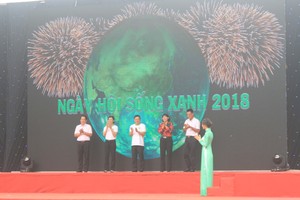 圖為2018年胡志明市綠色生活盛會開幕式一瞥。（圖源：阮瓊）