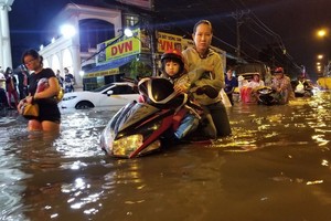 潘輝益街每次下雨都發生嚴重水淹。