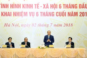 政府總理阮春福主持會議。（圖源：統一）