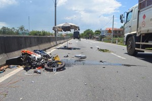 因防曬裙而造成交通事故的現場。