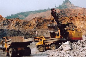 需 9 萬 4000 億元勘探開採金銅礦。（示意圖源：互聯網）