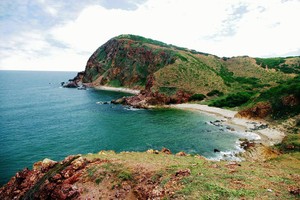 燕角猶如要向大海展翅高飛的燕子頭端。