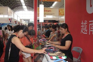 中國消費者踴躍購買Biti's鞋子。