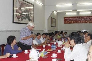 第五郡各華人會館第三季度定期聚會現場一瞥。