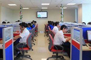 1900545454電話總台協助解決用戶的所有電力需求。