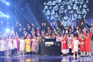 2018年“全國齊心協力為窮人”現場直播電視節目一瞥。（圖源：PV）