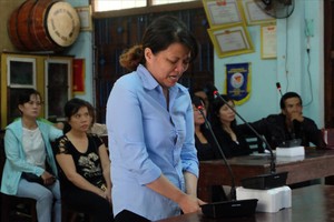 丁氏紅被告出庭時表示十分懊悔。