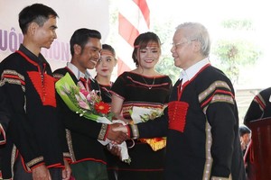 阮富仲總書記、國家主席接見各少數民族代表。（圖源：越通社）