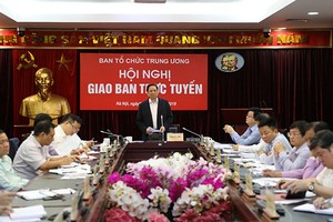 中央組織部長范明政主持會議並發表講話。（圖源：梅英）