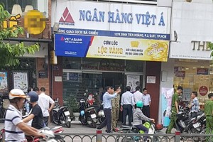 警方迅速趕到事發地點，封鎖現場進行勘查。（圖源：黎齋）