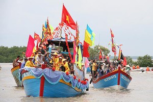 芹耶文化盛會頗受遊客青睞。（圖源：明安）