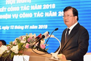 政府副總理鄭廷勇在會議上致詞。（圖源：VGP）