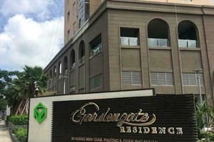 位於富潤郡黃明鑒街8號的建築工程。